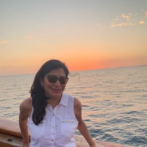 Meet your Posher, Linda